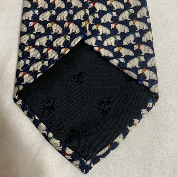 Brooks Brothers 100% Silk Polar Bears Italian Tie - Picture 3 of 6